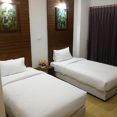 The Sr Residence Lampang Exterior foto
